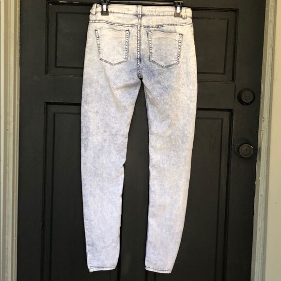 Zara Core Denim Trafaluc Collection Lightweight Jeans‎ - Picture 4 of 8